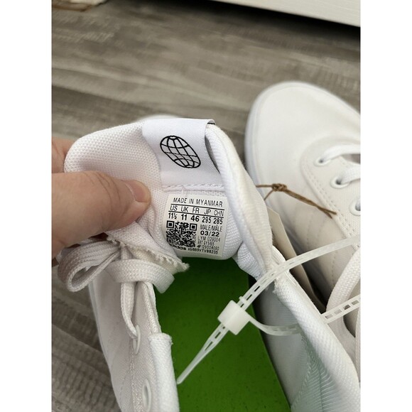 NEW Adidas Vulc Raid3r White Size 11.5 Men Skateboard Shoes Streetwear 90s Style